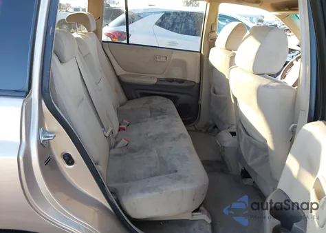 2005 Toyota Highlander V6 from USA, damaged, VIN JTEGP21AX50050694